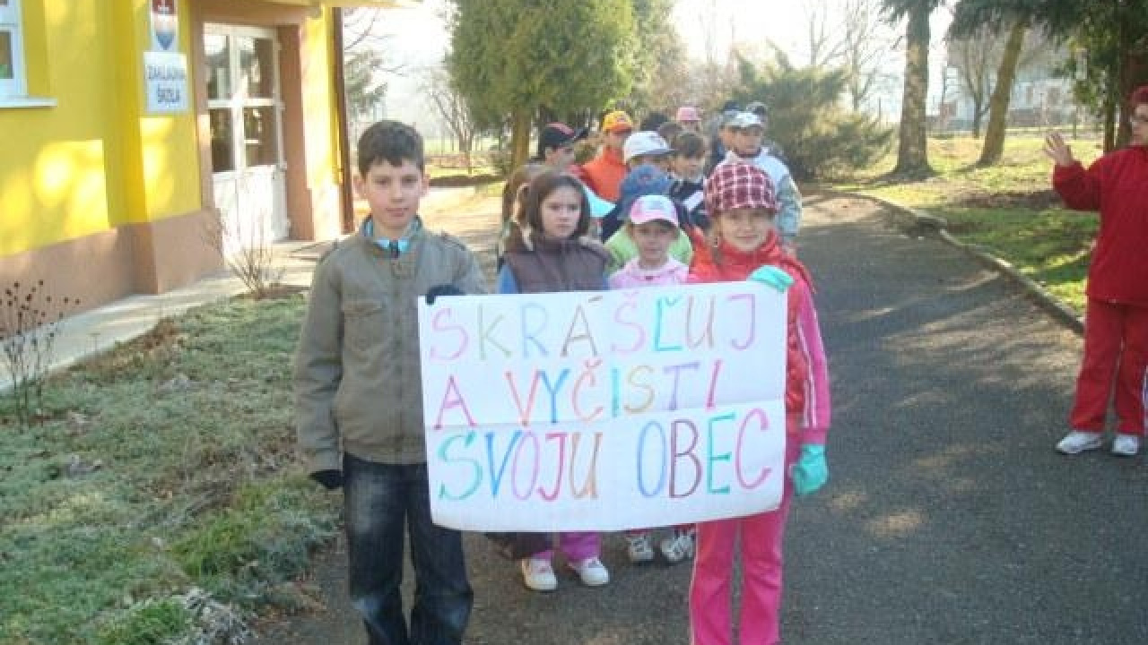 Akcia vyčistíme obec 